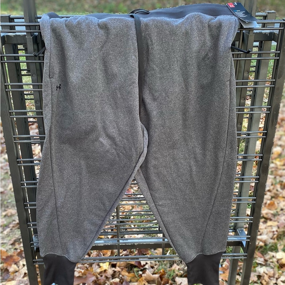Women’s 2xl Under Armour joggers nwt